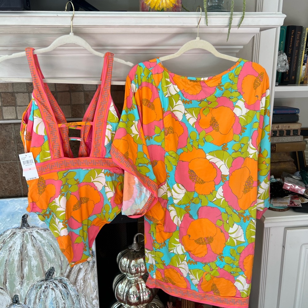 New TRINA TURK Playa De Flor Tunic Swimsuit set Cover-Up 10/L - Picture 4 of 5